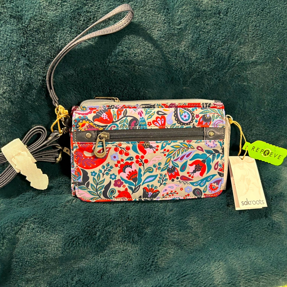 Sakroots Corin Flap Smartphone Crossbody New Tags on